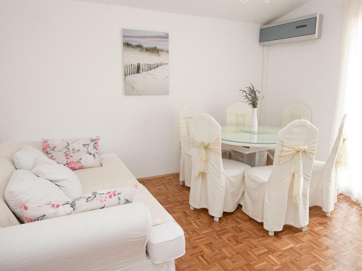 Apartments Marija ヴィル エクステリア 写真